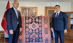 5 asırlık Osmanlı zarafeti Uşak halısı yurda döndü