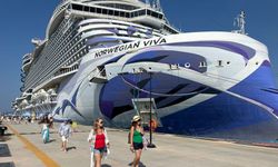 Bodrum'a "Norwegian Viva" kruvaziyeriyle 3 bin 581 yolcu geldi