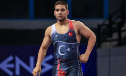 Genç pehlivanlar dünya arenasında