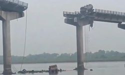 Hindistan’da köprü faciası: 9 ölü