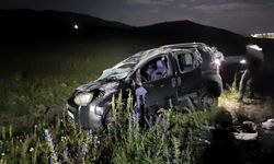 Kars'ta otomobil devrildi: 4 yaralı