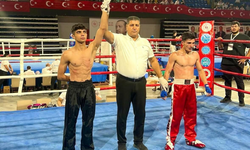 Kick Boks Şampiyonası’nda Elazığ rüzgârı esti
