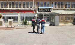 Kırmızı bültenle aranan şüpheli Eskişehir'de yakalandı