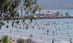 Muğla sahilleri sıcak havayla doldu taştı