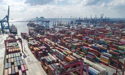 Türkiye'nin komşularına ihracatı yılın ilk yarısında 13,3 milyar dolara ulaştı