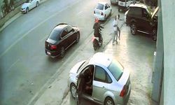 Motosikletle takip edip kurşun yağdırdılar... Silahlı saldırı anı kamerada