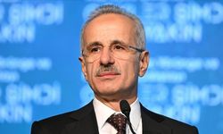Bakan Uraloğlu, Hava Yolu Şirketlerine Powerbank kullanımı için uyarıda bulundu