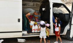 16 yıldır takasla satış yapıyor: Minibüsüyle köyleri geziyor