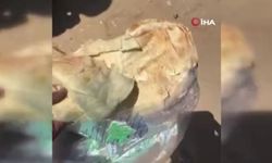 Gazze'ye havadan bırakılan yardım paketlerinden küflü ekmek çıktı