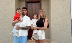 İdo Tatlıses ve Yasemin Şefkatli'nin aile pozu beğeni topladı