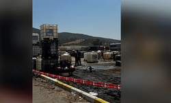 İzmir'de asit tankı patladı, 16 araç hasar gördü