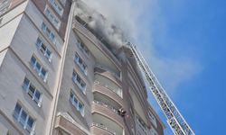 Kayseri'de 14 katlı binada yangın