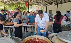 Mahallede geleneksel köy buluşması coşkusu