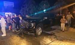 Kamyonet ile ambulansın çarpıştığı kazada yaralanan yatalak kadın hayatını kaybetti