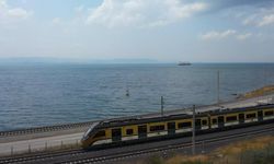 Milli banliyö tren setinin ikincisinin üretimi tamamlandı