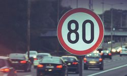 Kara yollarındaki yaklaşık 33 bin hız levhası kaldırıldı