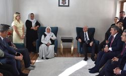 Bakan Güler, Şırnak'ta şehit ailesini ziyaret etti