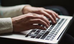 52 sosyal medya hesabına erişim engeli getirildi