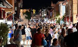 Turizmde ağustos zirvesi: 7 milyona yakın turist Türkiye'de