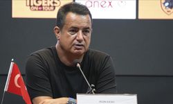 Acun Ilıcalı Teyzesini kaybetti