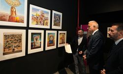 Bakan Ersoy “Hâlâ Yaşıyorum” sergisini gezdi