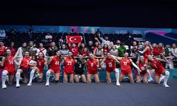 A Milli Kadın Voleybol Takımı, Azerbaycan'ı 3-0 mağlup etti