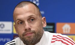 Ajax'ta John Heitinga dönemi sona erdi