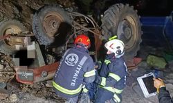 Denizli'de traktör devrildi, karı koca hayatını kaybetti