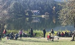 Gölcük Tabiat Parkı, hafta sonu ziyaretçi akınına uğradı