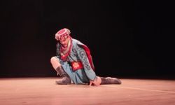 Zeybek oynarken çapraz bağları koptu