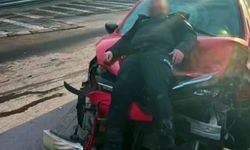 Çarptığı polis memurun fotoğrafını çekip kayıplara karıştı