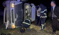 Adıyaman’da minibüs takla atarak devrildi: 4 yaralı