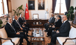 DEM Parti AK Parti'yi ziyaret etti