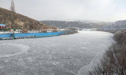 Ardahan’da termometreler eksi 16’yı gördü! Kent buz kesti