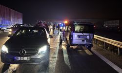 Bolu'da otomobil ile hafif ticari araç çarpıştı: 9 yaralı