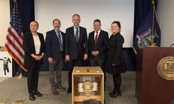 Bakan Ersoy açıkladı: Boubon'un kayıp imparatoru ve 28 eser yurda dönüyor