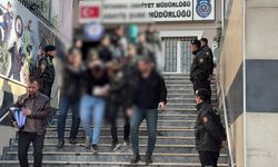 Çekmeköy'de bir polisin şehit edilmesine ilişkin yakalanan 5 zanlı adliyede