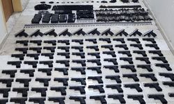 Polisin durdurduğu araçtan cephanelik çıktı