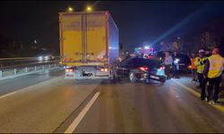 İstanbul'da cipe çarpıp kaçan sürücü zincirleme kazaya neden oldu