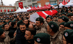 Şehit polis memuru Emre Albayrak, son yolculuğuna uğurlandı