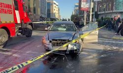 Şişli'de dehşet yaşandı! Otomobil yayaların arasına daldı: Ölü ve yaralılar var...