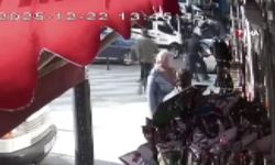 Trabzon’da sokak ortasında bıçaklı kavga! 1'i ağır çok sayıda yaralı var...