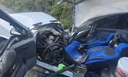 Trabzon'da otomobilin üzerine kaya parçası düştü: 5 yaralı