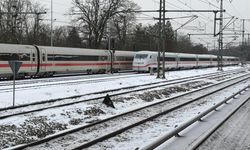 Almanya'da kar fırtınasında meydana gelen kazada 2 kişi öldü