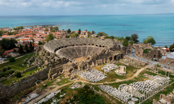 Bakan Ersoy: Antalya’yı dört mevsim kültür turizmi merkezi yapıyoruz