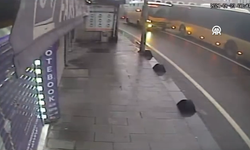 Beykoz'da İETT otobüsleri kafa kafaya çarpıştı