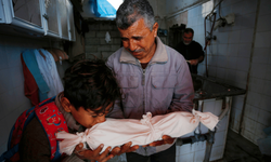 Gazze’de dondurucu soğuk nedeniyle 7 günlük bebek hayatını kaybetti