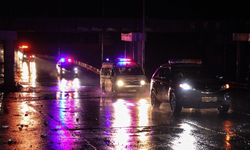 Halep'teki terör örgütü YPG'li son grup şehrin dışına tahliye ediliyor