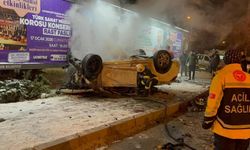 Kaza sonrası alev alan otomobilde can pazarı: 2'si ağır 3 yaralı