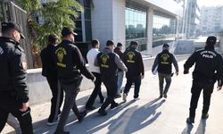 Mersin'de paravan şirketlerle dolandırıcılık yapan şebeke çökertildi: 10 tutuklu